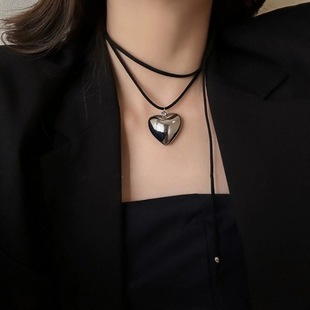 �W���羳�Ʒ�������{��Ϟ��choker��Ů���s���Դ���ĵ�����