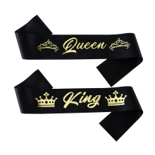 �¿��Y�����Ɍ��C��玧KING QUEEN���Ů����ʿ��������o��Y