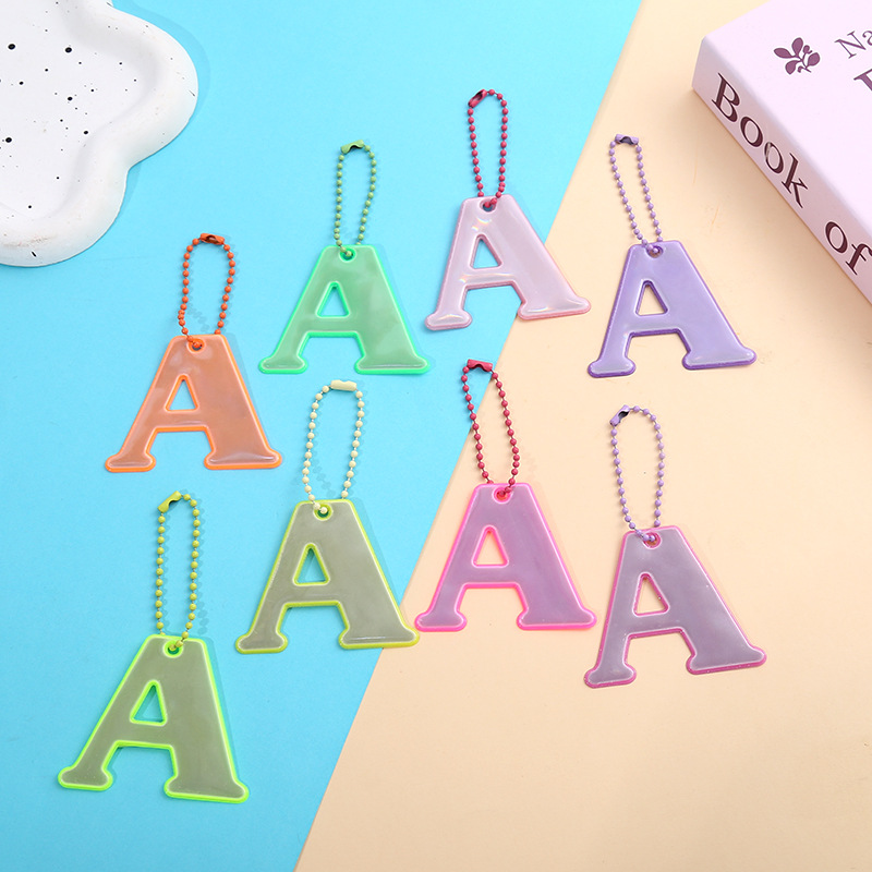 跨境A字母高亮反光警示挂件PVC骑行背包挂件夜间标识钥匙扣挂件
