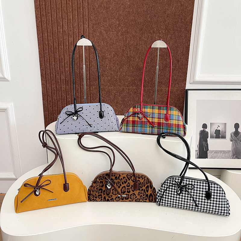 女包手提复古时尚软皮法棍包小众百搭休闲包糖果色长柄单肩腋下包