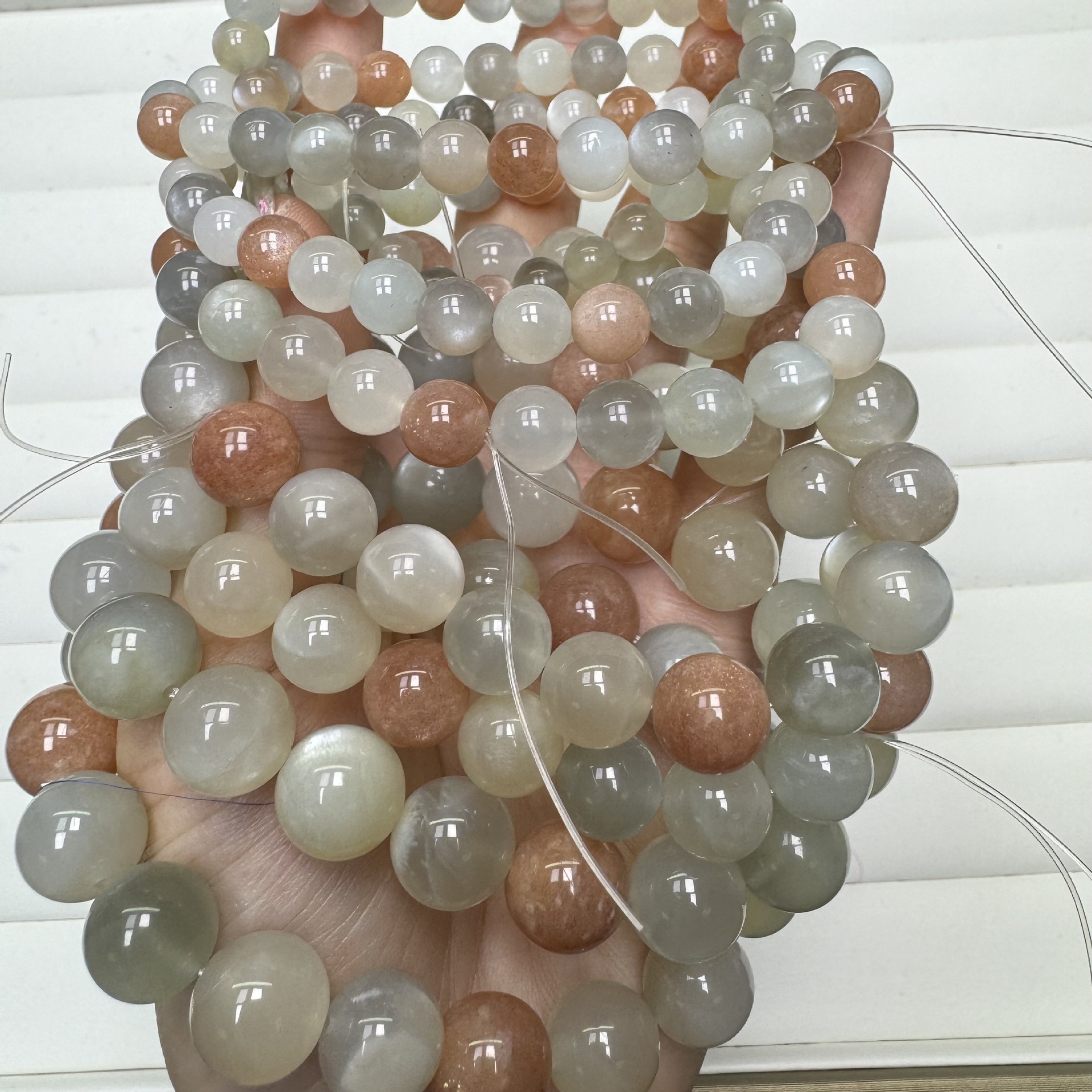 彩月光手链 彩骨干水晶太阳石手串DIY手工饰品多宝月光石带女叠戴