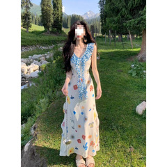 法式印花荷叶边连衣裙女夏日绝美海边度假辣妹独特漂亮收腰长裙子