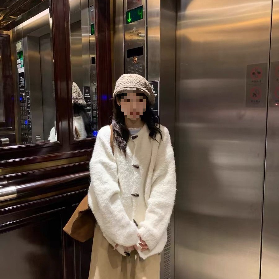 软糯小羊可爱牛角扣毛衣日系白色甜美加厚舒服外套女