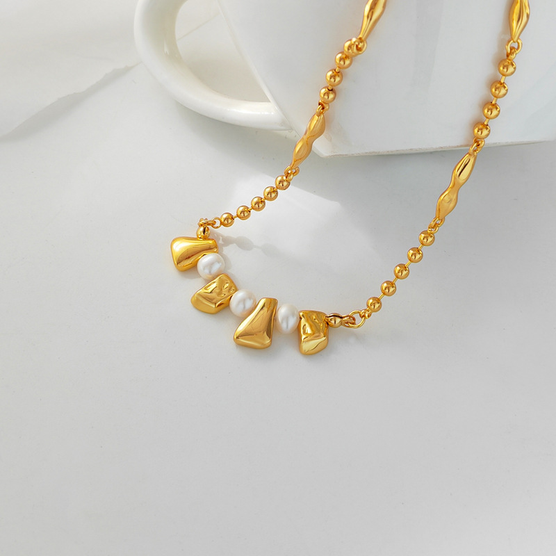 Vintage Style Geometric Copper Inlay Artificial Pearls Necklace