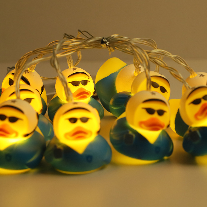 LED cadena de luz nueva lámpara de aluminio de aluminio decoración del dormitorio cadena de luz del día de los niños atmósfera luz de dibujos animados cadena de luz al por mayor