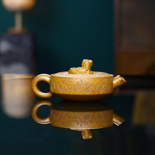 A piece of earthenware pot Yixing purple sand pot wholesale raw ore large mouth Crouching Tiger Hidden Dragon tea set Jade Rabbit pure handmade teapot