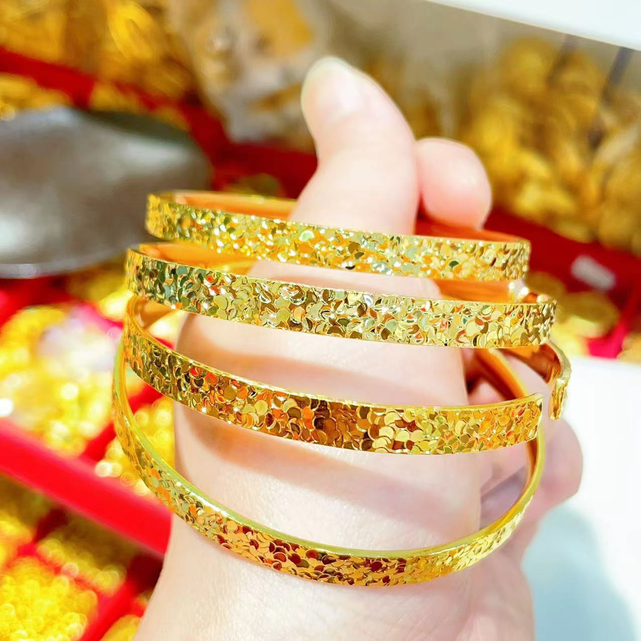 Shine Shattered Ice Bracelet Sand Gold Shattered Ice Ice Ring Solid Closed Bracelet Female Temperament Holiday Gift