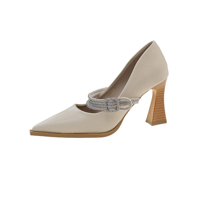 2025 Spring/Summer New Vintage Mary Jane Shoes For Women, Chunky Heel, Soft Sole, High-End French Style With Rhinestones_voghion.com