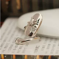 Корейская Мода Личность Стрекоза Цветок Diamond Flash бриллиантовое кольцо для ногтей ювелирные изделия оптом