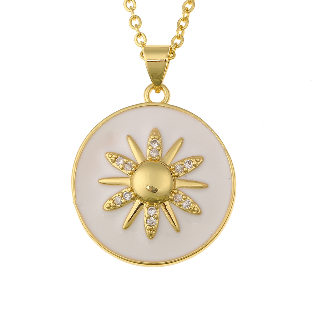 Fashion Round Sun Flower Pendant Necklace display picture 2