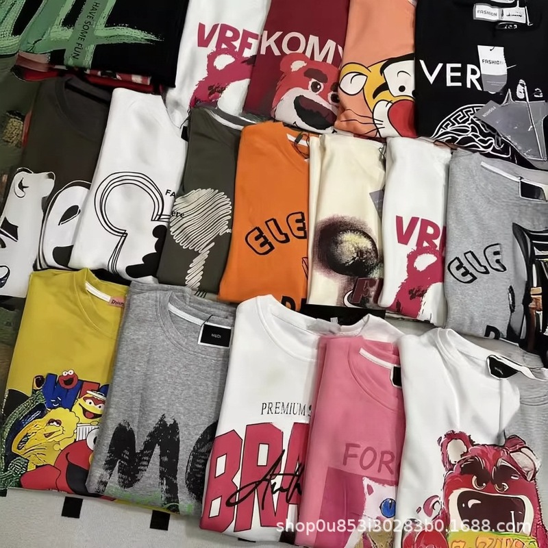 Miscellaneous women's short-sleeved T-shirt live stall store women's clothing wholesale spring, summer and autumn new clothing wholesale supply