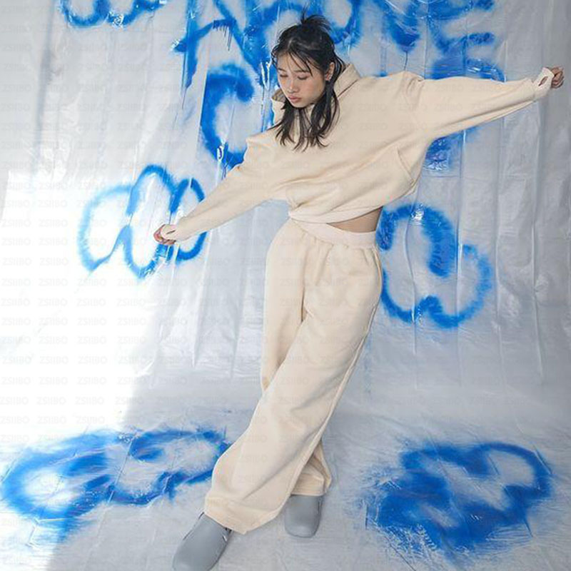 Nouveau pull tendance minimaliste de couleur unie avec un style décontracté à la mode et un sweat à capuche à col rond_voghion.com