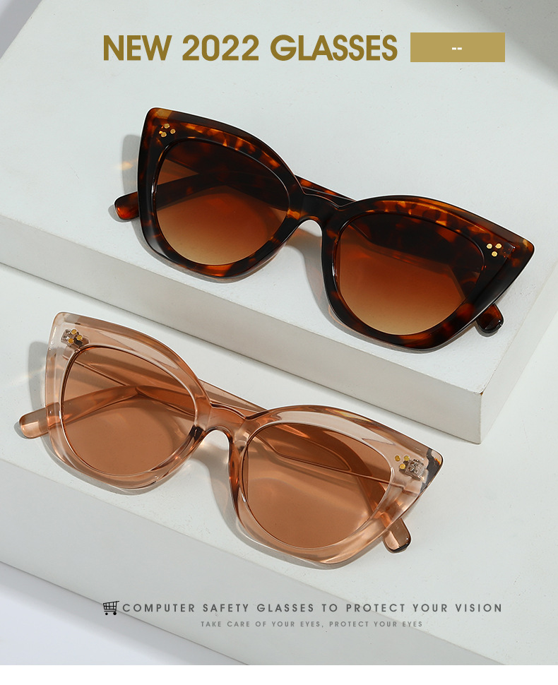 Retro cat-eye solglasögon för damer med nitar avant-garde_voghion.com