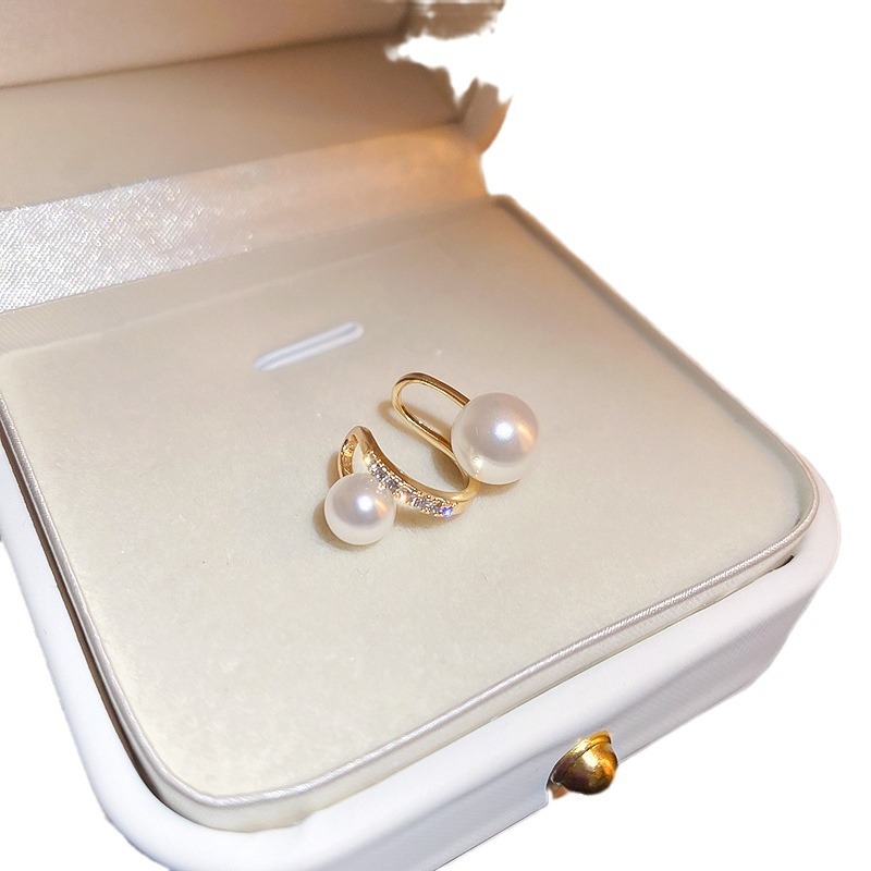 Pinzas para la oreja de mariposa multicapa de sensación de alta calidad estilo ins 2024 nuevas pinzas para la oreja sin agujeros para la oreja