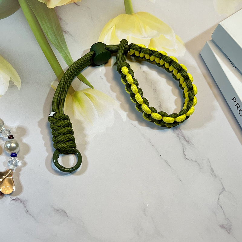 Cordón corto de muñeca hecha a mano de celebridades de Internet, color mezclado innovador, cordón para teléfono móvil anti-pérdida, llave para cámara, cordón para teléfono móvil, tarjeta