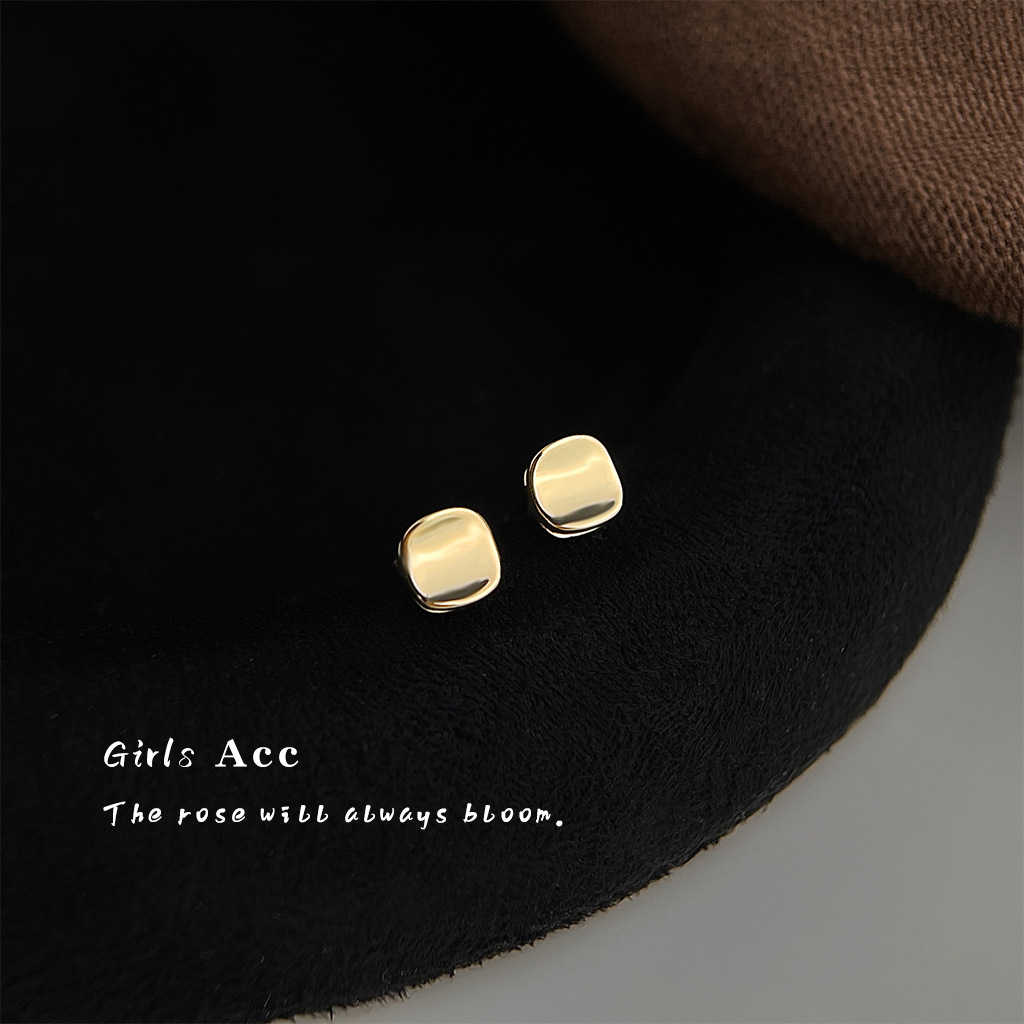 未标题-1_0006_耳语场景新水印 拷贝 7.jpg