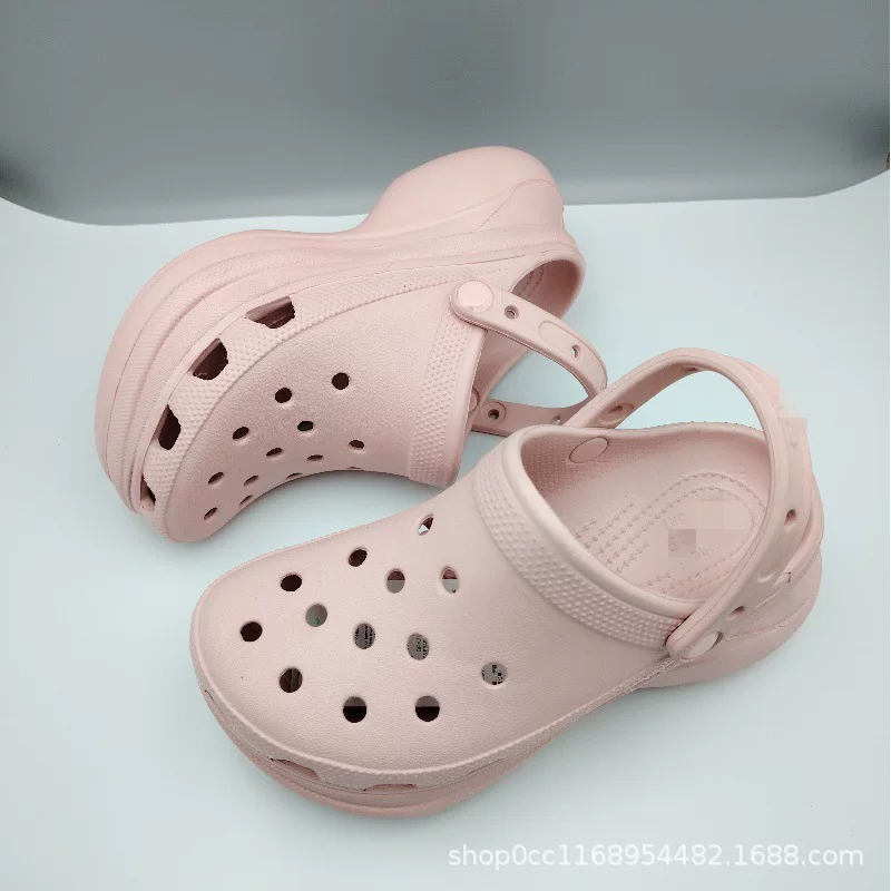 Retro beach fashionable slippers, universal sandals