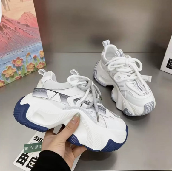 Women's Dad Shoes 2026 Spring New Breathable Mesh European Style Thick-Soled Sneakers Versatile Casual Shoes Trendy Ins Shoes