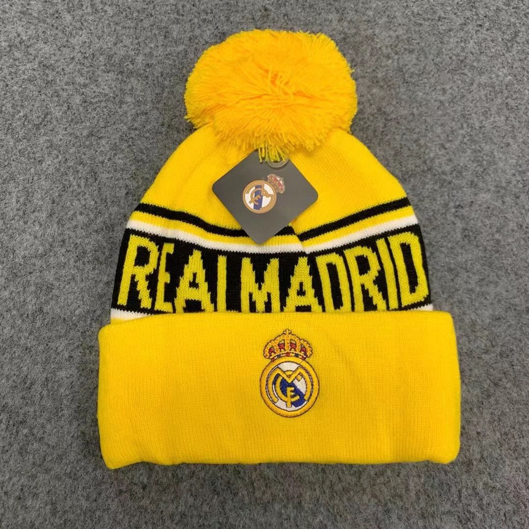 thumbnail image 1 of Sombrero Baotou Zefei Wu Paris Saint-Germain Arsenal Invierno Cálido Real Madrid Amarillo, 1 of 2