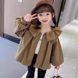 女童娃娃领纯色外套春秋款2025新款洋气女宝宝衣服秋装儿童上衣秋
