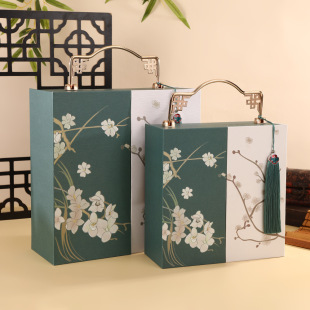New Guofeng Accompanied Gift Box Cosmetics suit Gift Box Event Gift Return Antique Gift Box Wholesale