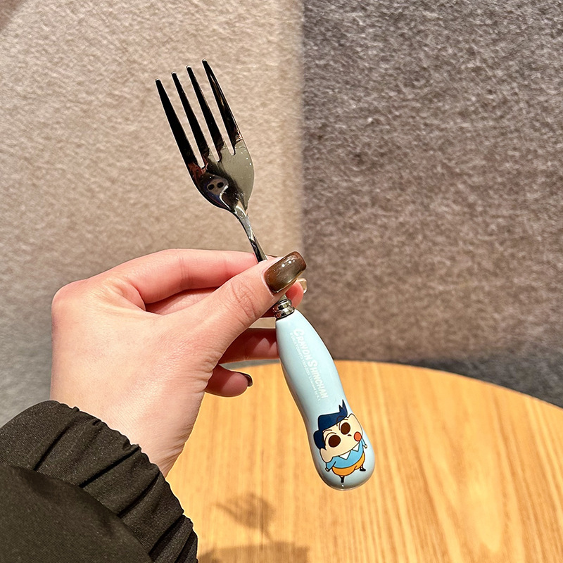 本物のクレヨンしんちゃん子供用セラミック 304 スプーン箸家庭用ライススプーンステンレス鋼学生ポータブルカトラリーボックス|undefined