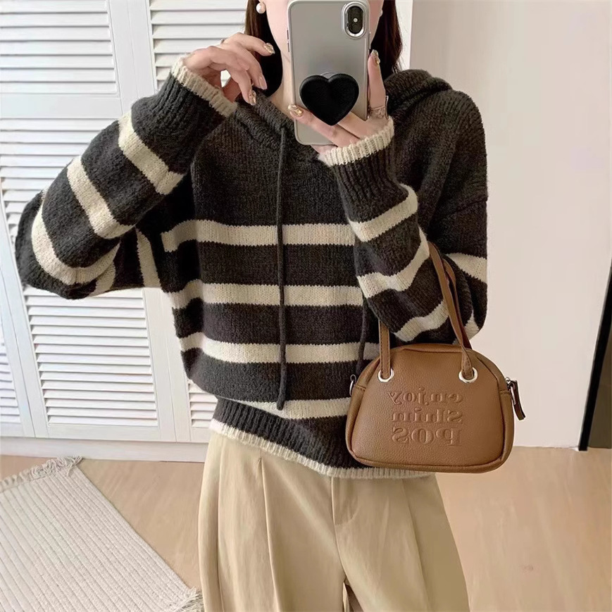 Hoody, demi-season knitted sweater, Korean style, oversize, 24 years