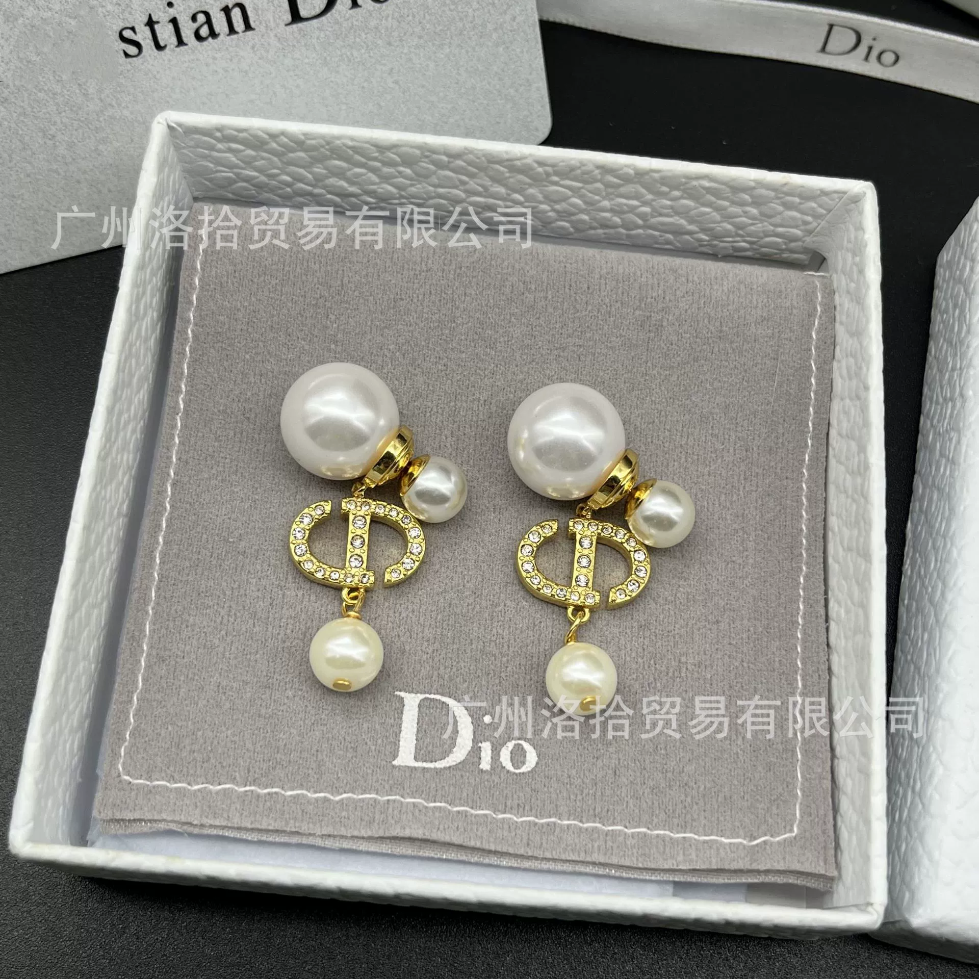  stone inlay with letters with tassels, universal earrings from pearl, diamond encrusted, internet celebrity