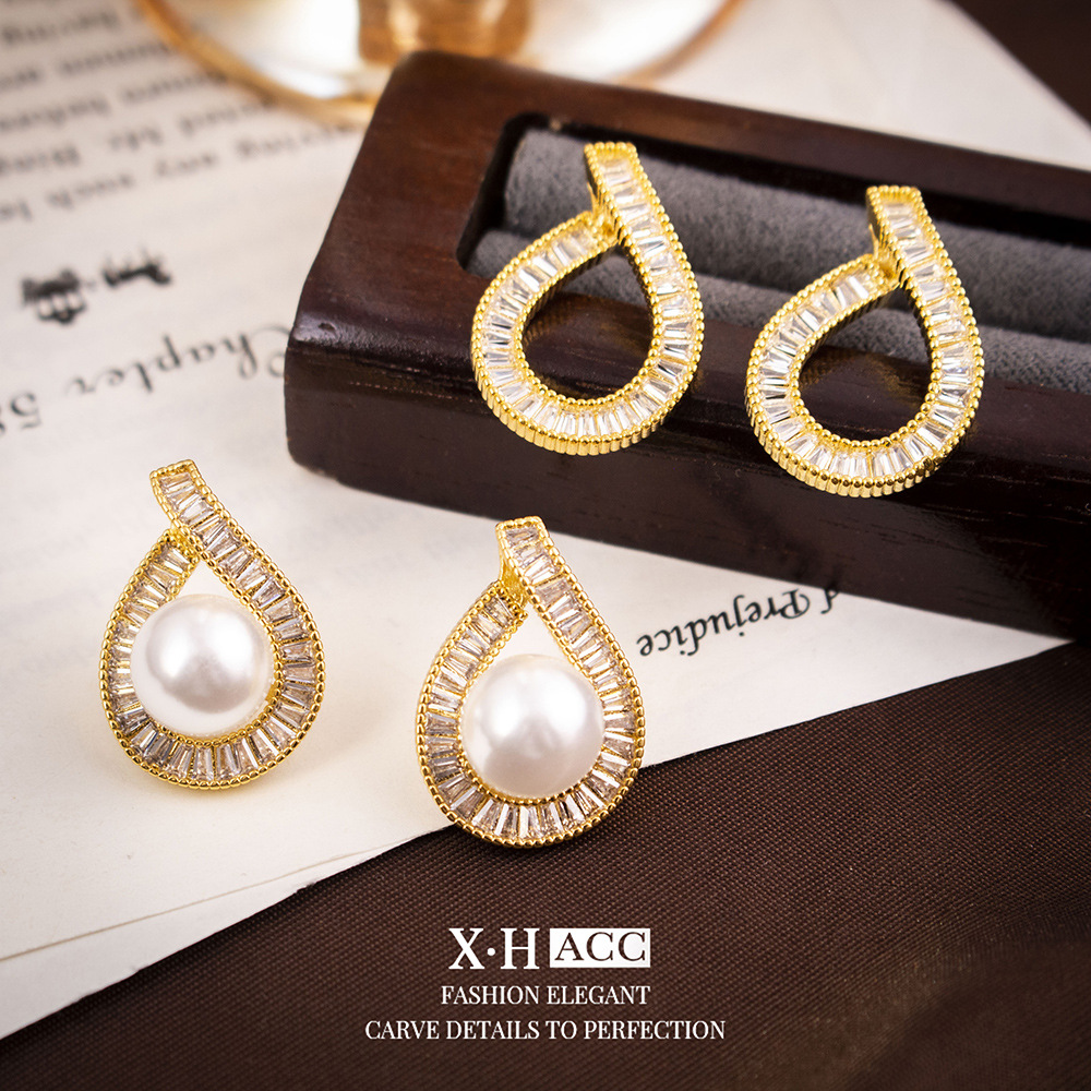 Elegant geometric universal fashionable earrings with zircon…
