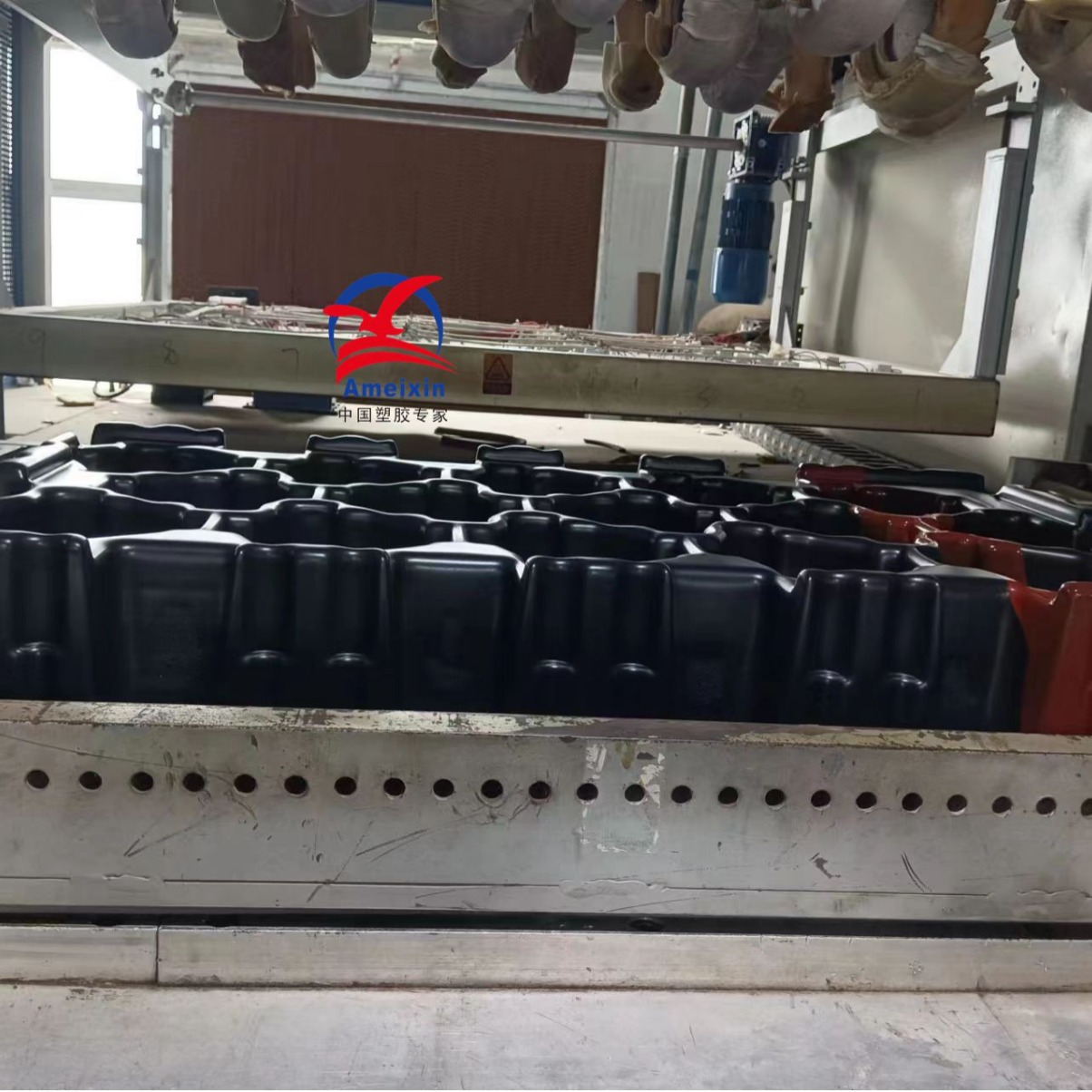 热销汽车零配件吸塑盘 环保防震电子吸塑周转盘 汽车配件物流托盘