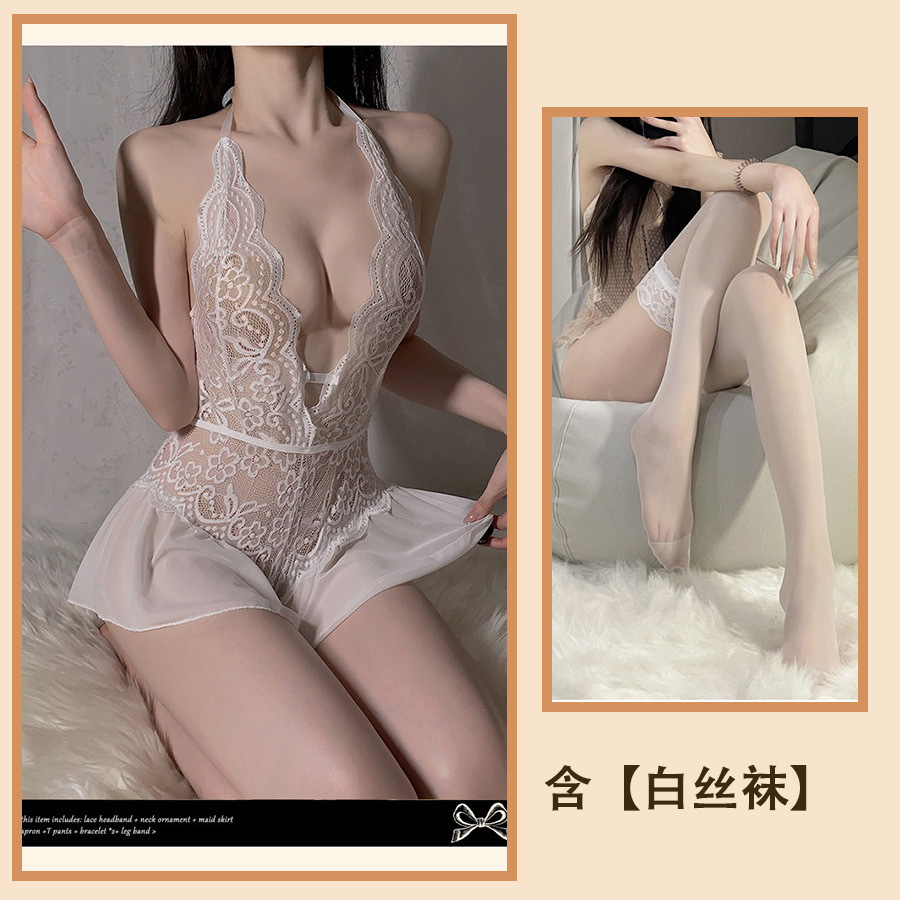 흰색 + 흰색 스타킹