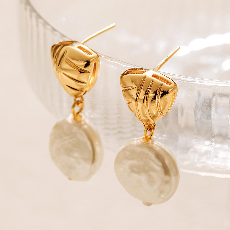 10g Weight 925 Sterling Silver Ear Needle Material Pearl Inlay Material 1 Pair Retro Solid Color Inlay Copper Pearl Drop Earrings