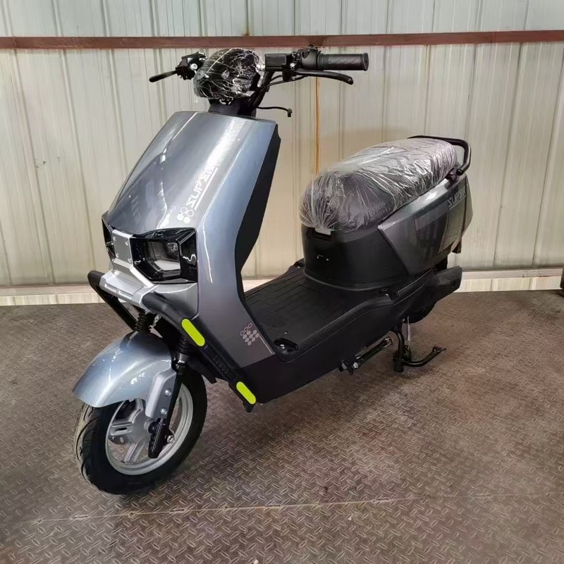 新型スカイブラックバッテリーカー、二輪電気自動車、高出力電気自動車、自転車の輸出、外国貿易の輸出|undefined