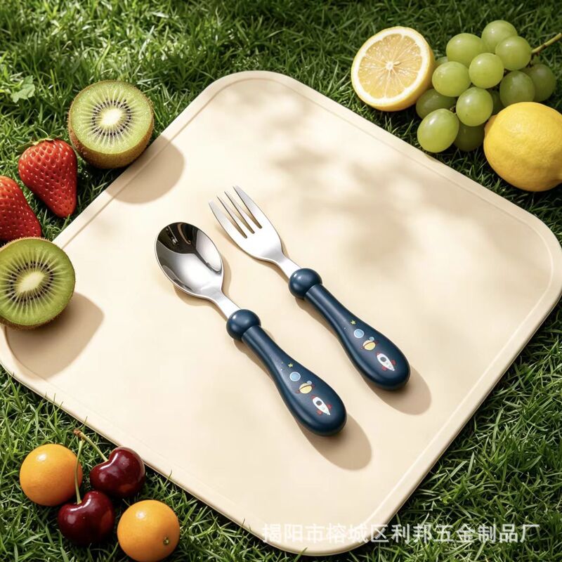 304 Stainless Steel Kidsren's Fork and Spoon Set, Food-Grade Silicone Handle, Anti-Scalding, Cartoon-Proof Baby Food Supplement Spoon and Fork Tableware 304 Stainless Steel Kidsren's Fork and Spoon Set, Food-Grade Silicone Handle, Anti-Scalding, Cartoon-Proof Baby Food Supplement Spoon and Fork Tableware
