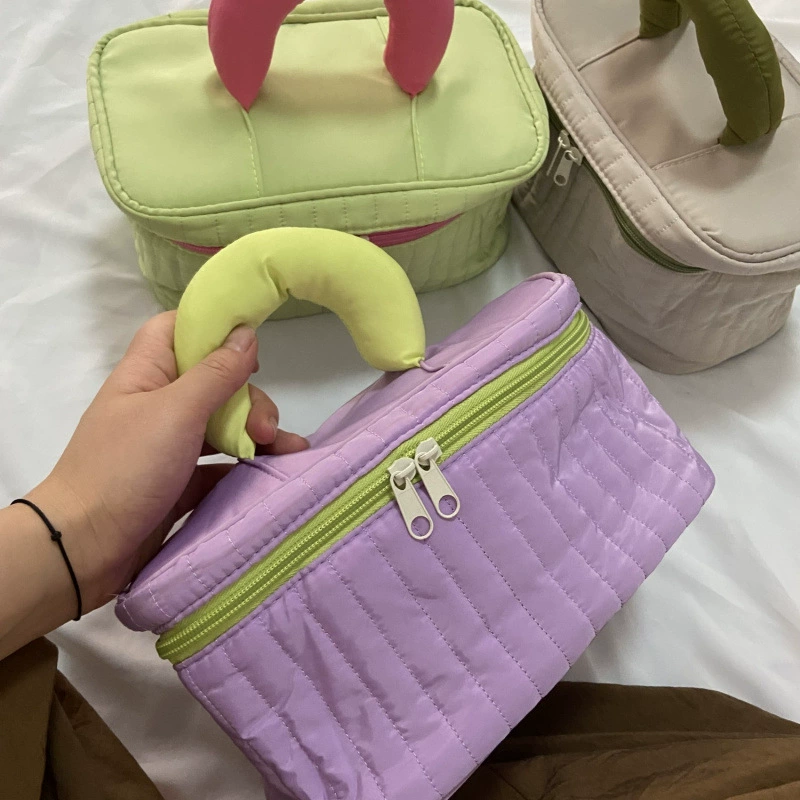 Capacious cosmetic bag, handheld storage box, high-end