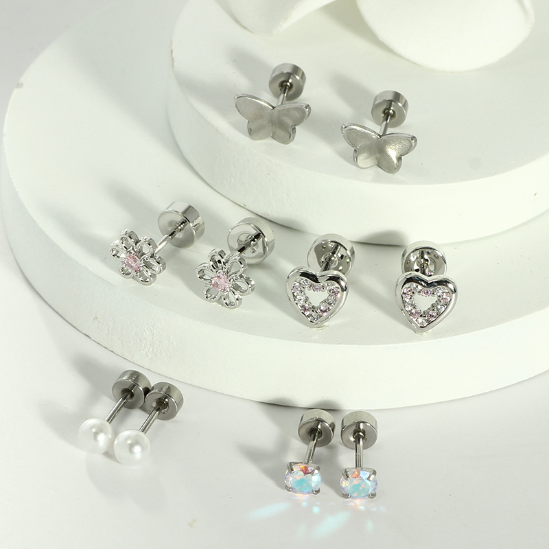 Stainless Steel Gold Electroplated Round Earrings Set with CZ, Heart Shape, Exquisite Ear Piercing Jewelry detail image 8