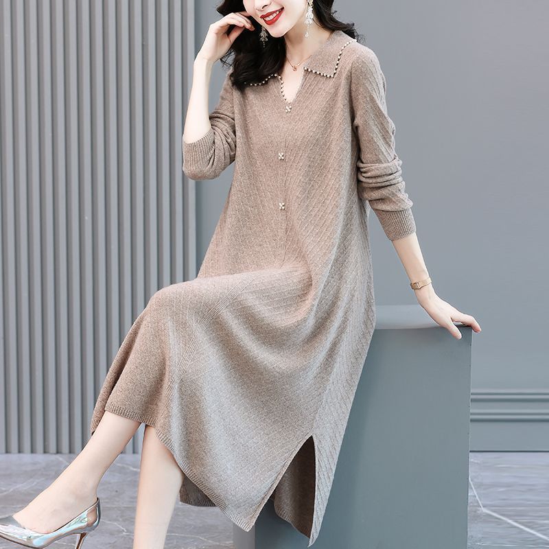 Trendy Plus-Size Mid-Length Autumn and Winter Dress for Middle-Aged Women, 40-50 Years Old, Sweater Dress