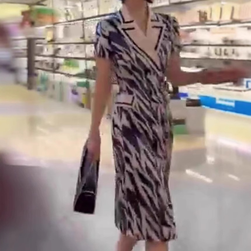 23075 Jieyu Xiulian Dress Elegant Slim Summer Waist Suit Collar Women's Clothing Feminine Light Mature Style