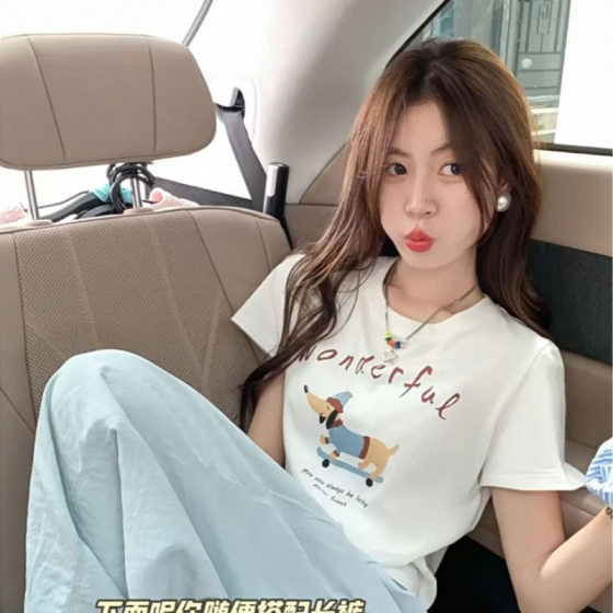 Breastfeeding Clothes for Going Out, Loose Large Size Pure Cotton Short-Sleeved T-Shirts for Hot Moms, Casual and Versatile Slimming Look Postpartum Breastfeeding Tops