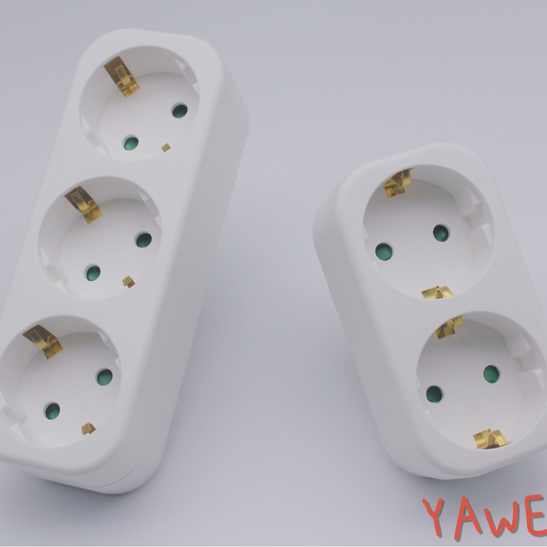 雅威德标两孔/两插转换插 带儿保 俄式Schuko二转一地插转换插头
