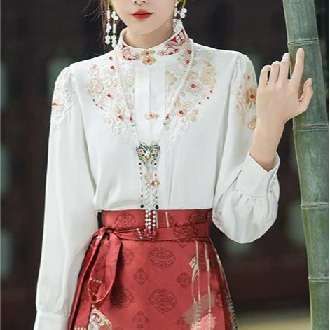 Real Shot Новый Китайский Стиль Вышитый Жаккардовый воротник Рубашка Цельный Негабаритный Макияж Цветок Ткацкий Золотой Лошади Лицо Юбка Костюм