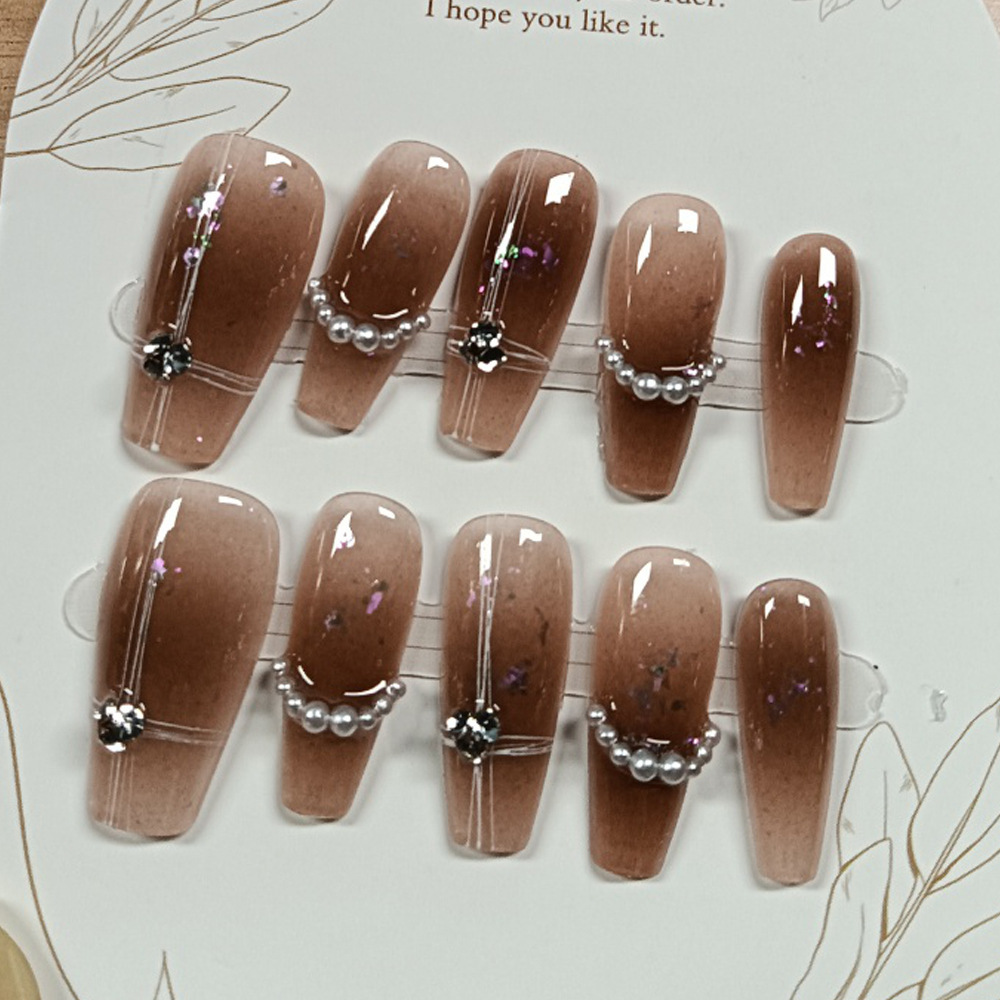 Uña falsa transfronteriza, uñas cortas y largas, uñas desmontables, uñas, uñas