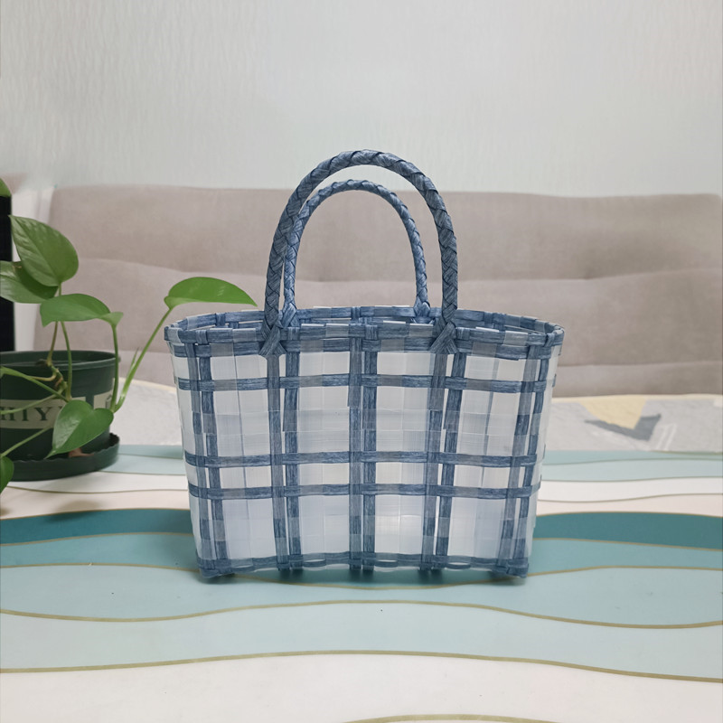 756g Weight Open Closure Type Double Handle Strap Type Handbag Bags Type Holiday, Travel Occasion PVC Material Plaid Pattern All Seasons Season Women's Gender Cute, Vacation Style Square Shape Large Size Women's Cute Vacation Plaid PVC Shopping Bags 16
