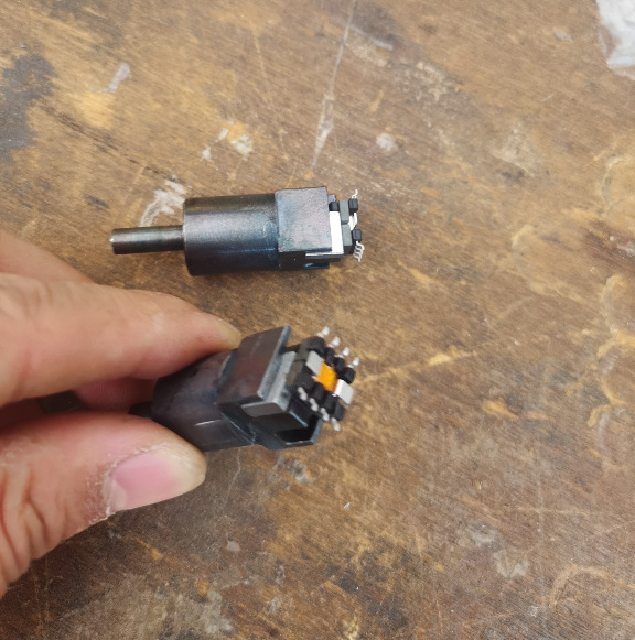 变压器包磁芯治具EE8.3磁芯包胶治具EE8.8磁芯包胶治具电感包胶具