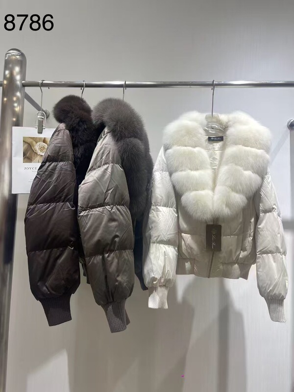 2025冬新款韩版百搭羽绒服女短款宽松气质高级狐狸大毛领皮草外套|undefined