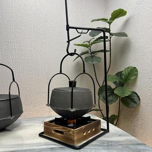 Traditional Old-Fashioned Cast Iron Tripod Stew Pot, Cast Iron Special Hanging Pot, Outdoor Cooking Tripod Pot, Stewed Meat and Soup Special Tableware