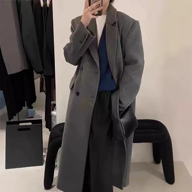 52007胖MM高级感毛呢外套女2025秋冬新款赫本风正肩大码夹棉大衣