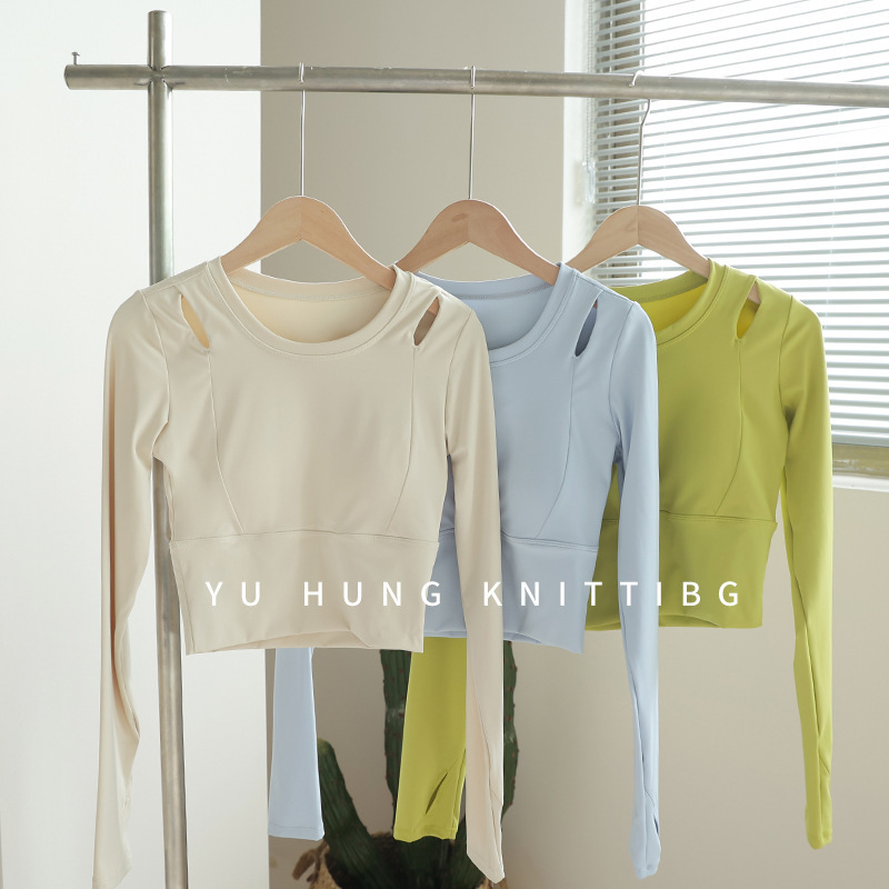 Yoga Clothing for Women 2026 New Style Long-Sleeved Top Short Style Cut Out Sexy Sports Fitness Clothing with Chest Pads and Integrated Cups Yoga Clothing for Women 2026 New Style Long-Sleeved Top Short Style Cut Out Sexy Sports Fitness Clothing with Chest Pads and Integrated Cups