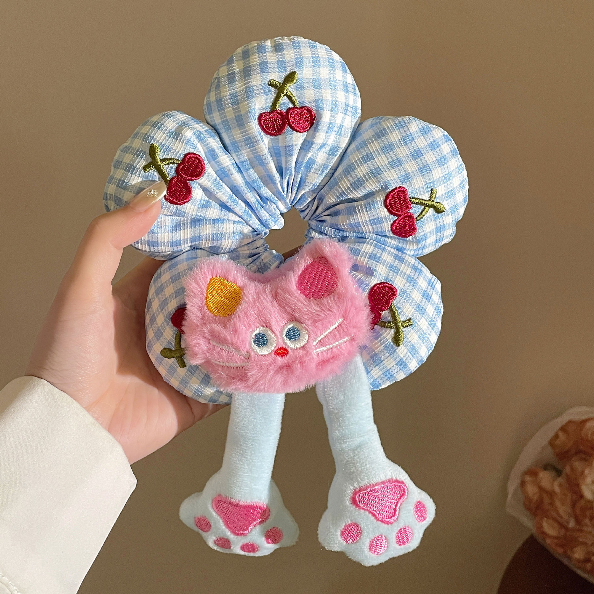 새끼 고양이 엉덩이