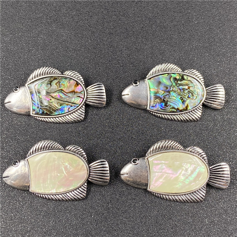 20g Weight White Color Color Shell Abalone Shell Inlaid Small Fish Necklace Brooch Diy Accessories 无